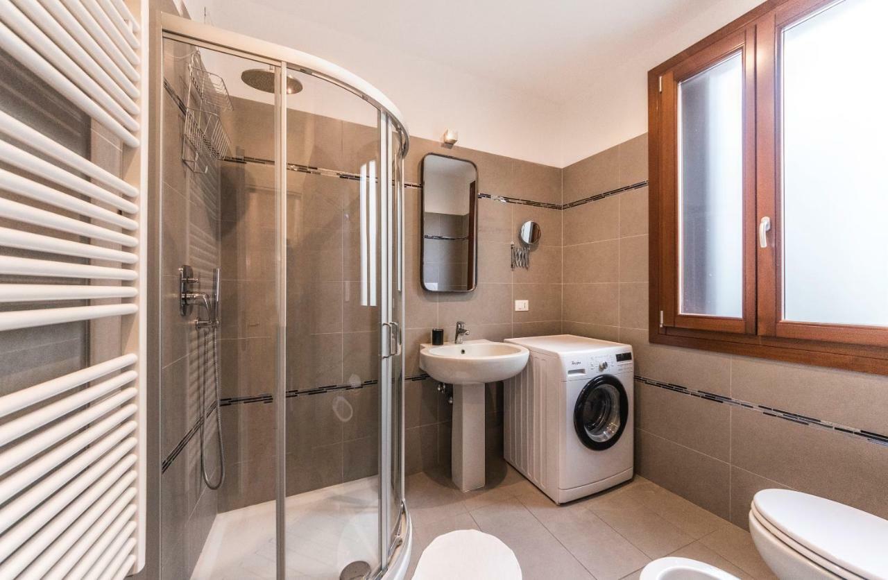 Ca' D'Oro Suite Венеция Екстериор снимка
